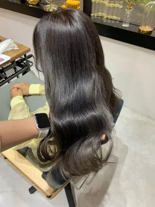 ロング カラー otoha✳︎ くすみ艶カラーのヘアスタイル