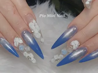 ネイル Pio Mielのネイルデザイン