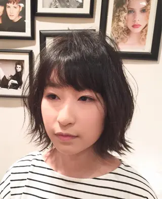 ミディアム カラー ヘアアレンジ 秋葉 一郎のヘアスタイル