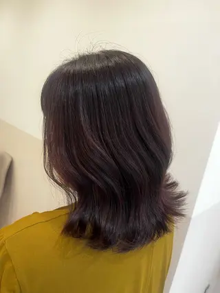 ミディアム カラー 小松崎 紅見子のヘアスタイル