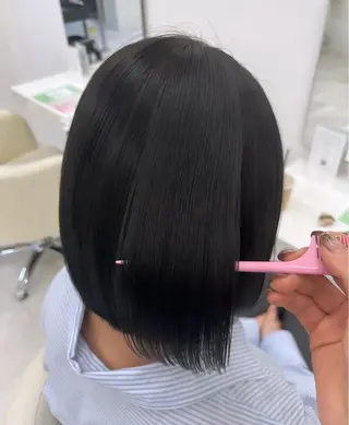 ミディアム カラー momo /レイヤー/暖色のヘアスタイル