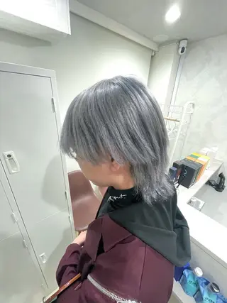 ショート カラー メンズ 🩵ハイトーン/ レイヤーYUZU🩵のヘアスタイル