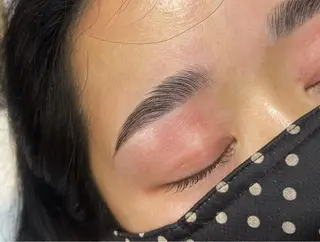 アイブロウ Lily Suzukaのマツエク・マツパデザイン