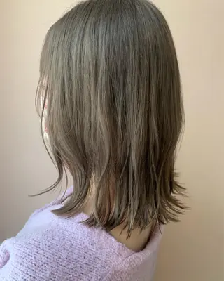 ミディアム カラー hub hair レイヤー/透明感のヘアスタイル