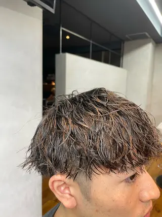 ショート パーマ メンズ ano渋谷(旧Lauburu  bat.hair渋谷2号店所属・メンズ特化🔥 アサオカカズキのヘアスタイル