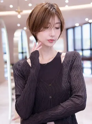 ショート カラー 渋谷／透明感カラー kuttiのヘアスタイル