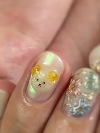 ネイル FIORITURA Maikoのネイルデザイン