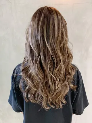 ロング カラー パーマ ヘアアレンジ ITbyALBUM 中野店のヘアスタイル