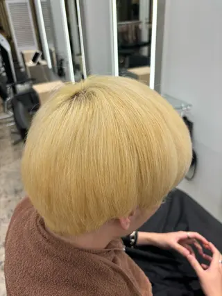 カラー メンズ るかハイトーンピンク カラー/プルエクステのヘアスタイル