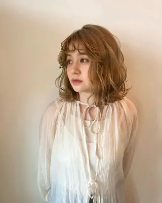 ミディアム WATANABE MISAKIのヘアスタイル