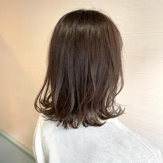 ミディアム カラー 美髪専門サロン kazuのヘアスタイル