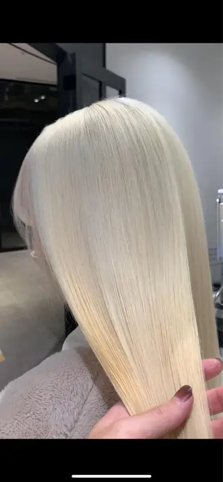ロング カラー れい🫧 ハイトーン特化のヘアスタイル