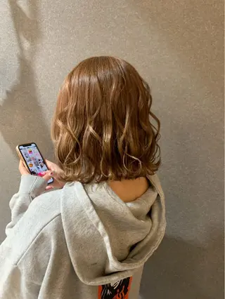 カラー 川村 治士のヘアスタイル