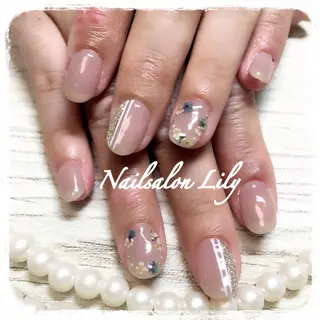 ネイル Lily*nail 🌻Mii🌻のネイルデザイン