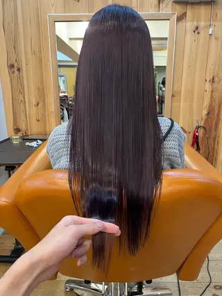 ロング ⚪️髪質改善 縮毛 店長 コウ⚪️のヘアスタイル