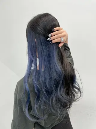 セミロング カラー ヘアアレンジ 🦄インナーカラー 🦄貫井彩花のヘアスタイル