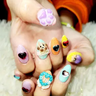 ネイル 八木 香澄のネイルデザイン