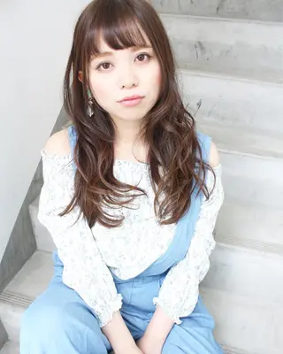セミロング カラー パーマ tuuli トゥーリのヘアスタイル