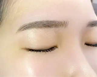 アイブロウ アラモード樟葉店所属・a la mode maikaのマツエク・マツパデザイン