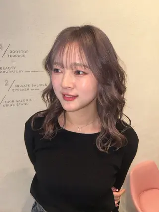 ミディアム カラー 美容室 SOLASのヘアスタイル