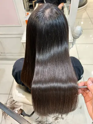 ロング 高橋 佑のヘアスタイル
