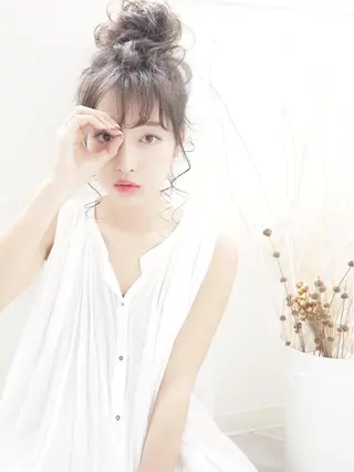 ロング カラー ヘアアレンジ 花井 啓好のヘアスタイル