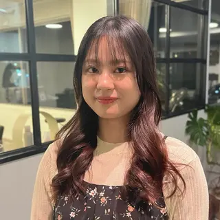 ロング 金子 絵梨花のヘアスタイル