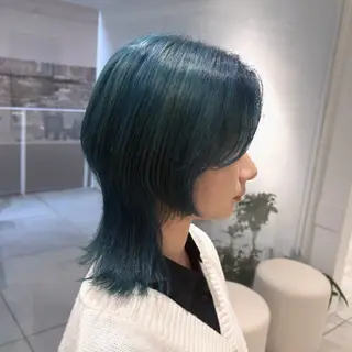 セミロング カラー カジュアルを女っぽく 𝗮𝘆𝗮𝗰𝗼のヘアスタイル