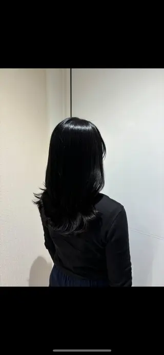 カラー 間島 叶のヘアスタイル