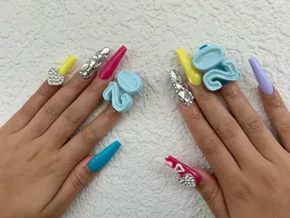 ロング ネイル ✴︎ Delightのネイルデザイン