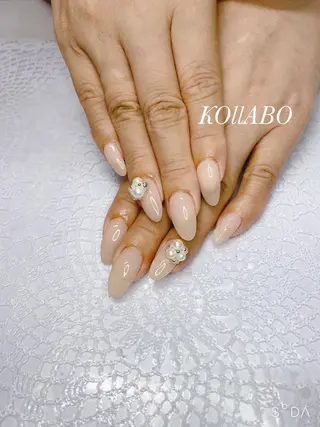 ネイル KOLLABO nailのネイルデザイン