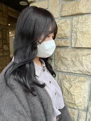 ロング カラー miku 三ノ輪のヘアスタイル