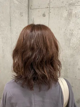 ミディアム パーマ HEARTS 神保町 meguのヘアスタイル