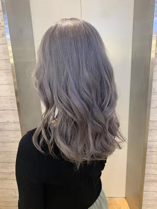 ロング カラー Maya川越/ エクステ/ハイトーンのヘアスタイル