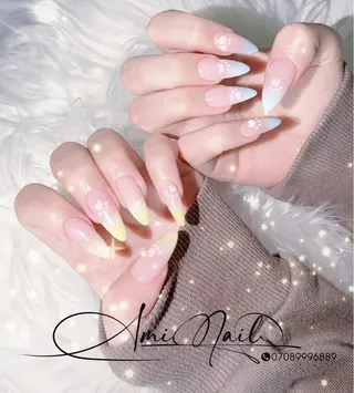 ネイル Ami Nailsのネイルデザイン