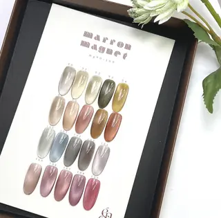 ネイル イワサキ のネイルデザイン