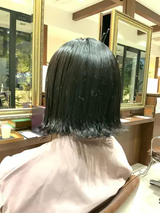 ショート 🌿ストレート🌿 髪質改善☘️シュウヤのヘアスタイル