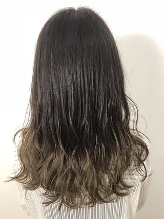 ミディアム カラー 西村あきや トレンド韓国ヘアのヘアスタイル