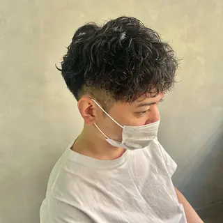 ショート パーマ ヘアアレンジ メンズ 🫧縮毛矯正/髪質 改善🫧熊野未来のヘアスタイル