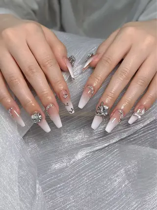 ネイル チップ長さだし Chiaraのネイルデザイン