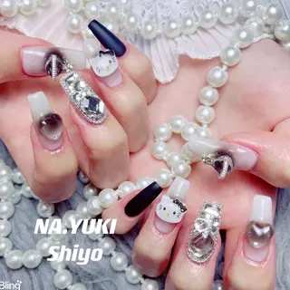 ロング ネイル ナユキNA.YUKI 池袋店のネイルデザイン