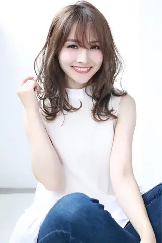 セミロング カラー パーマ うる艶/レイヤー 🪞池袋LAND🪞のヘアスタイル