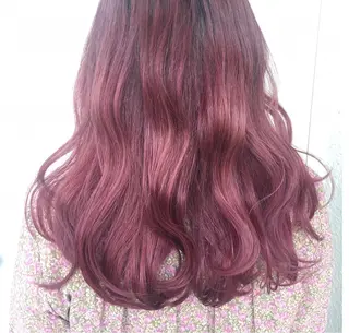 セミロング カラー 前濱 ノゾミのヘアスタイル