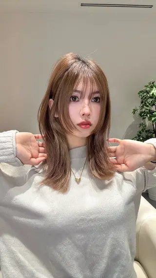 ミディアム カラー パーマ ヘアアレンジ 小野寺瑞希 /最小顔カットのヘアスタイル
