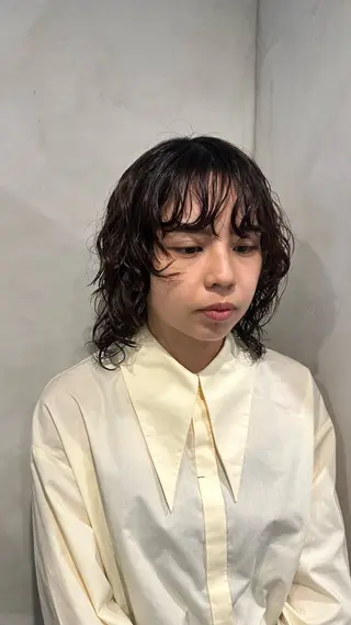 ミディアム Yuki☺︎パーマ レイヤーカットのヘアスタイル