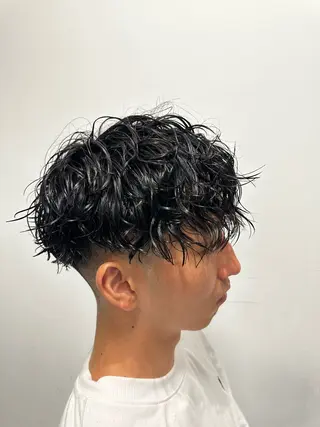ショート パーマ 千葉弘平 🔥波巻き特化🔥のヘアスタイル