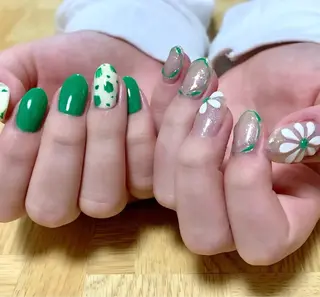 ネイル Oshiiro nailのネイルデザイン