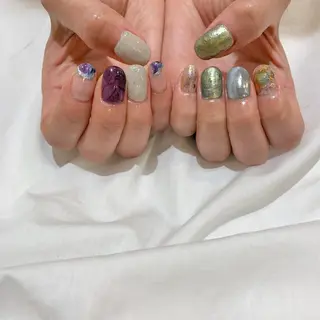 ネイル 藤原 胡桃のネイルデザイン