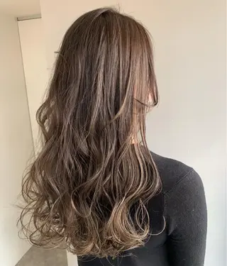 ロング カラー 心斎橋韓国ボブ 好原良真のヘアスタイル