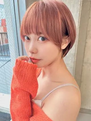 ショート かえ🩶韓国ボブ🎀 透明感カラー🥣のヘアスタイル